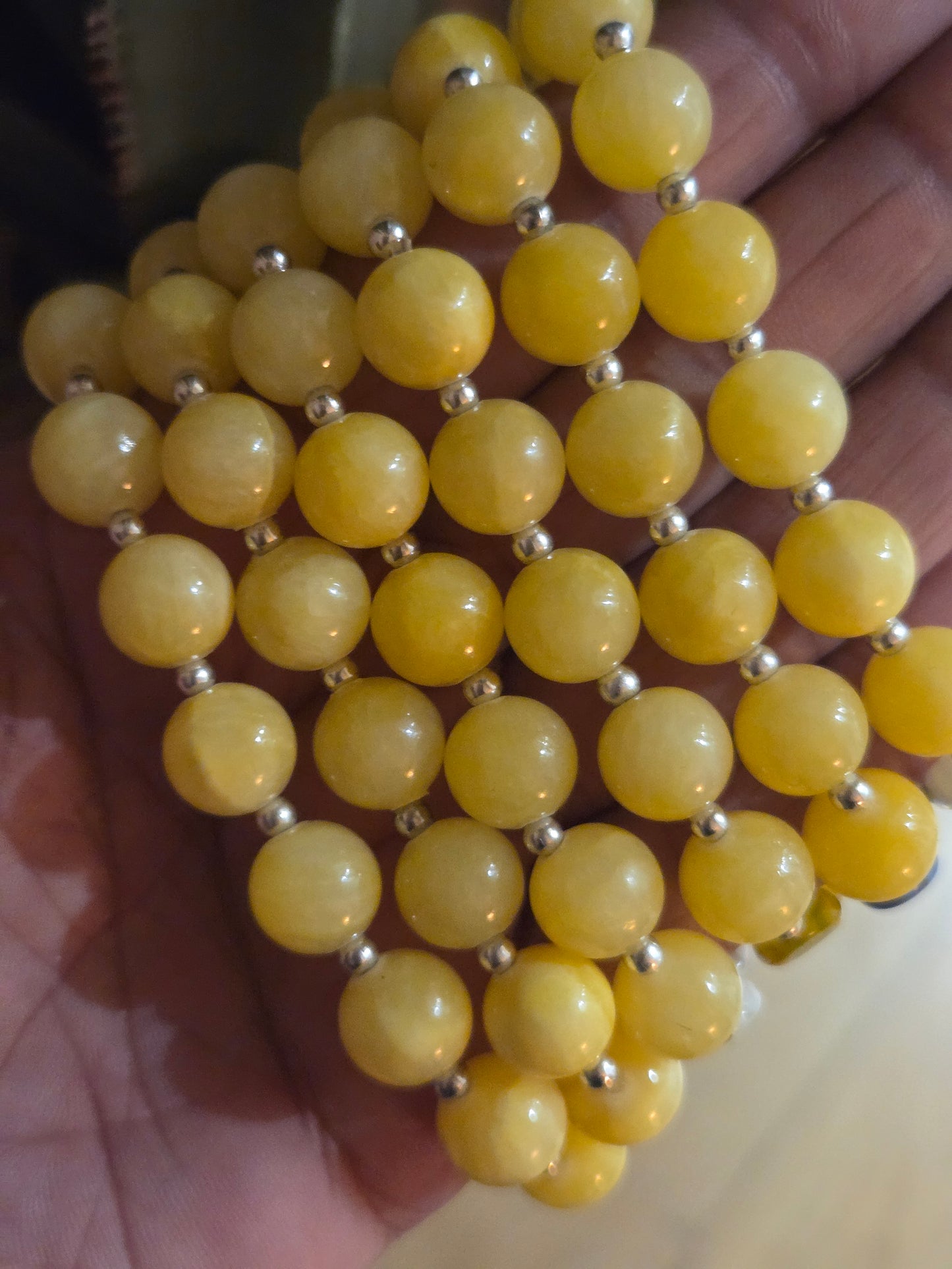 Yellow jade bracelet