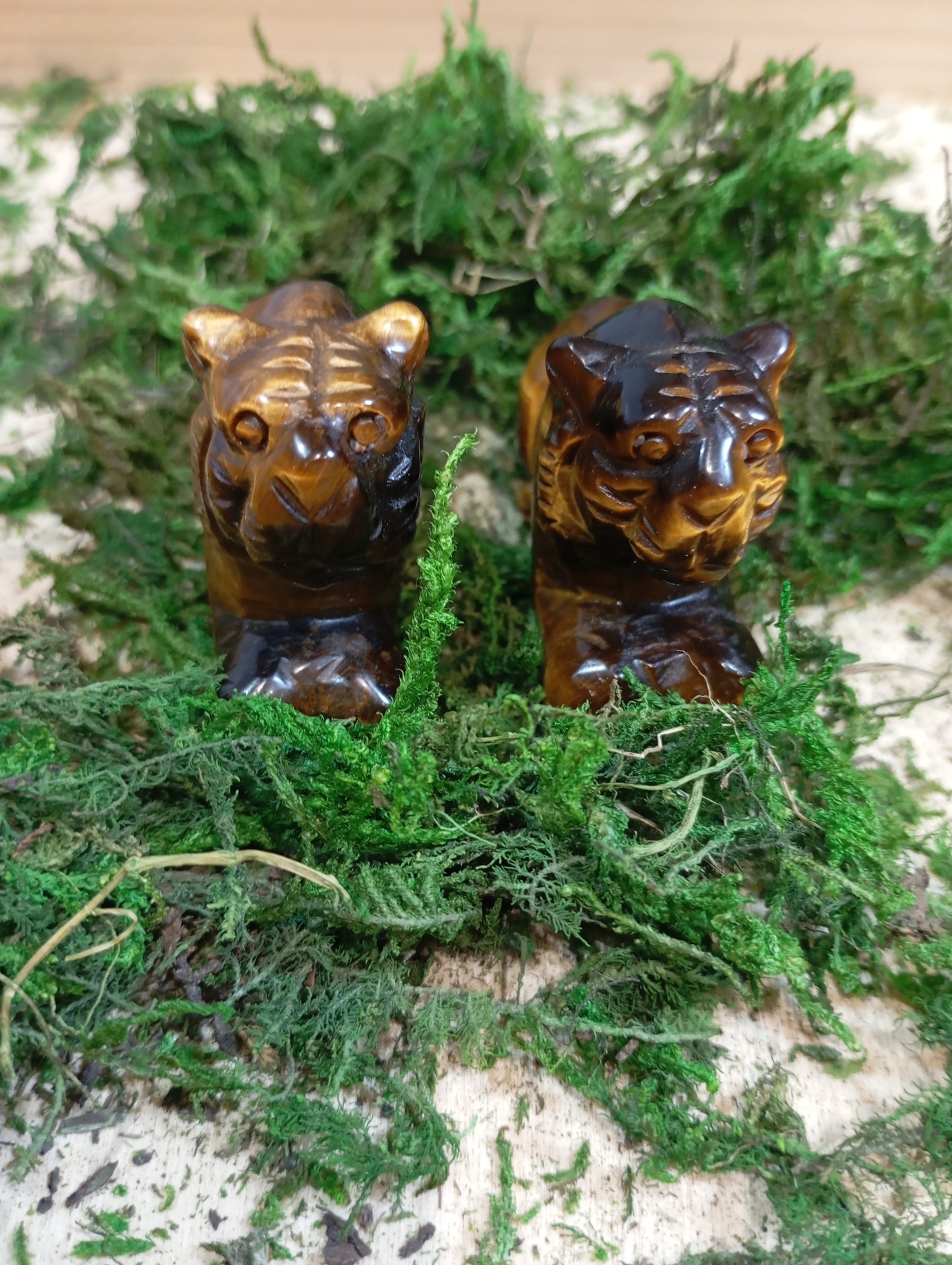Tigers eye crystal tiger carvings