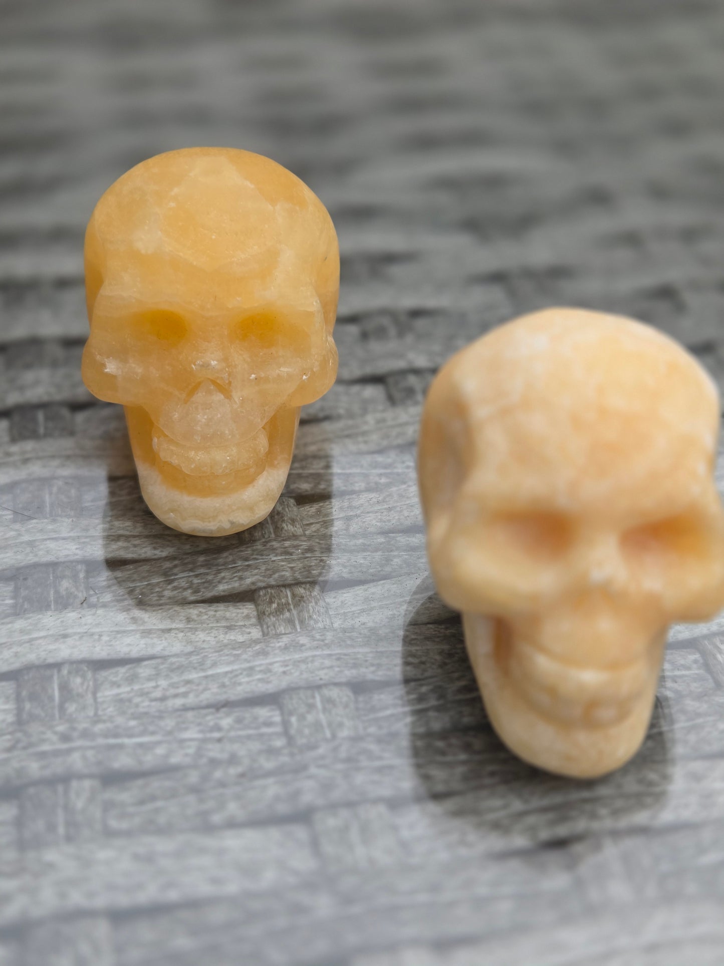 Yellow Calcite skulls