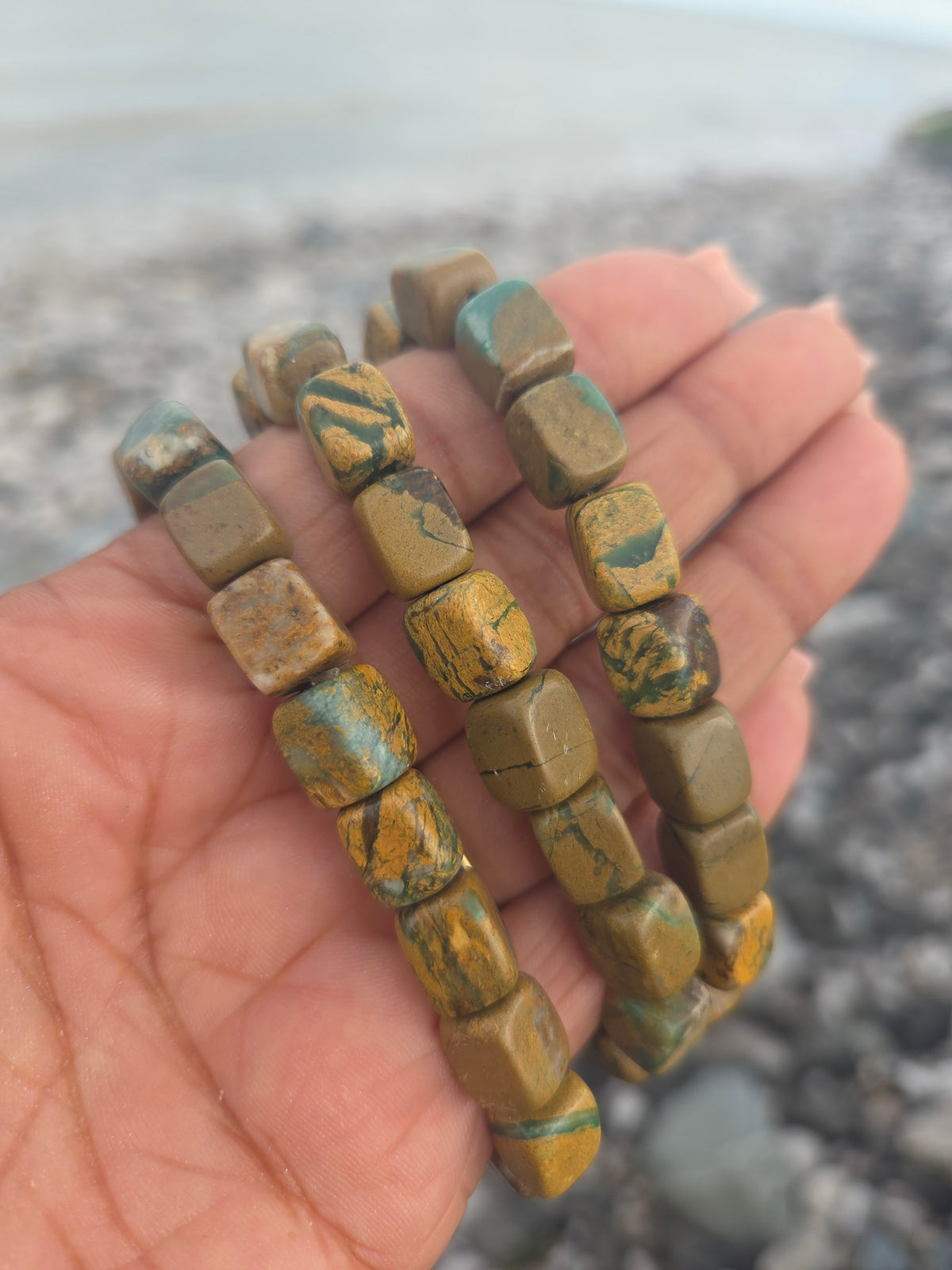 Dragon vein agate cube bracelet