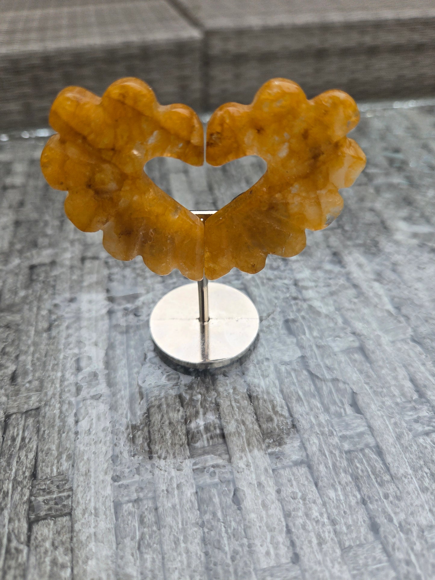 Golden healer Heart wings 🪽